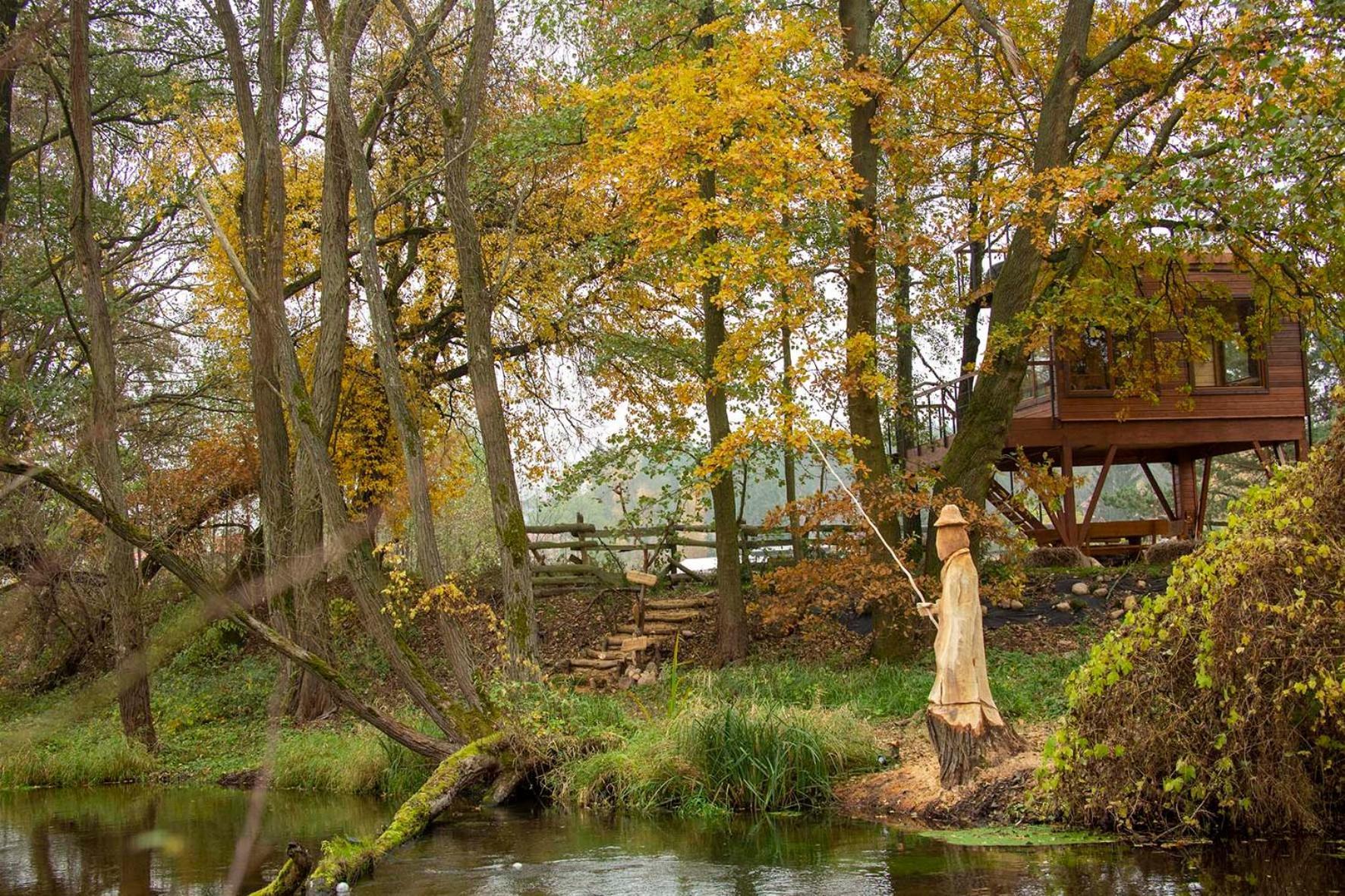 Domek Na Drzewie W Dolinie Uradu Villa Exterior photo